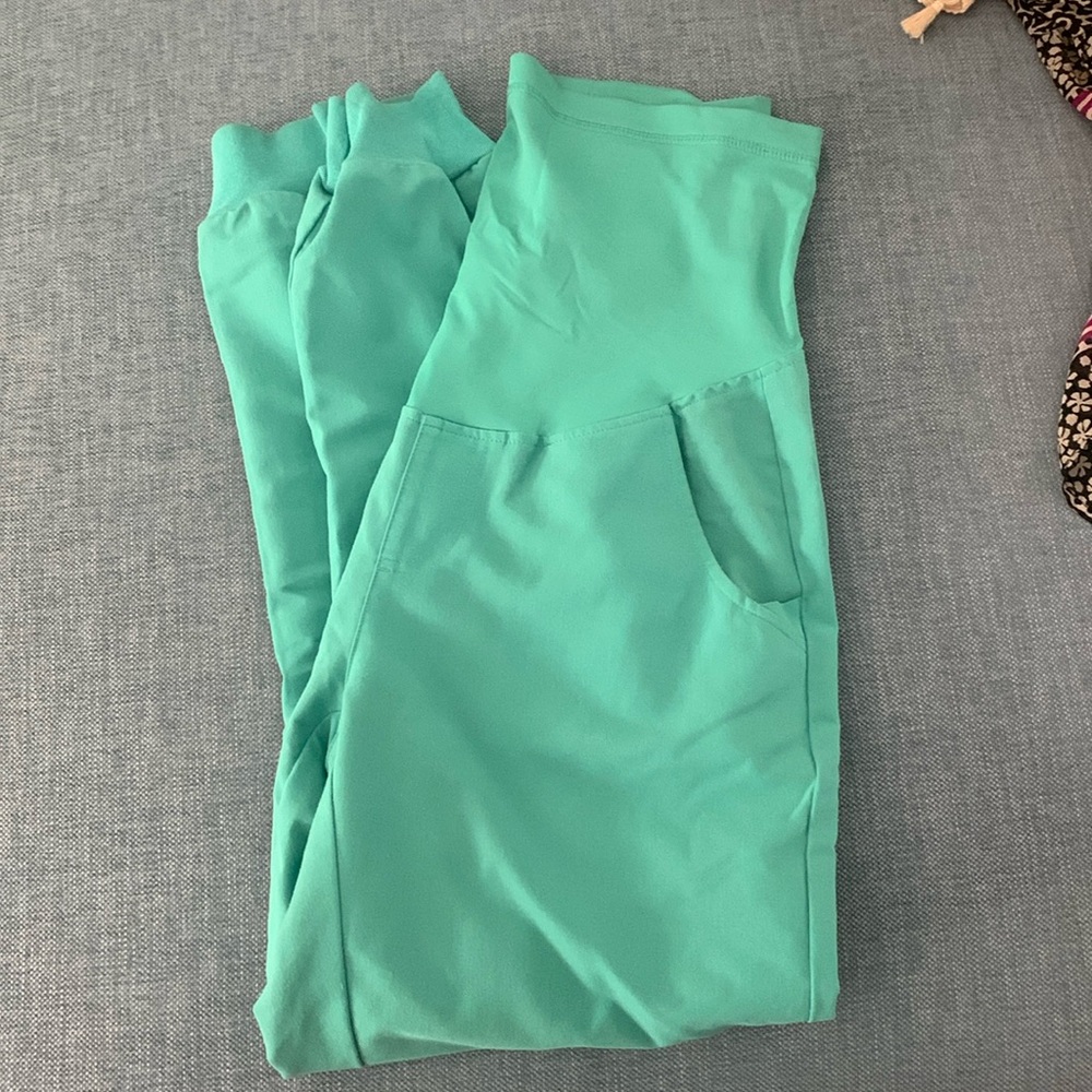 Figs Zamora maternity scrub pants